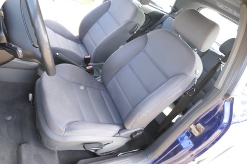 Sitz vorne links - 8l,